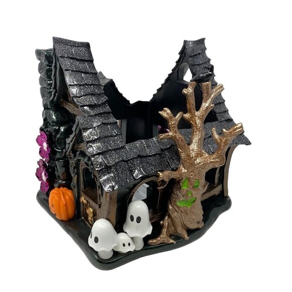 Bath & Body Works 2022 Halloween Haunted House Cottage Luminary 3 Wick Candle - Picture 7 of 9